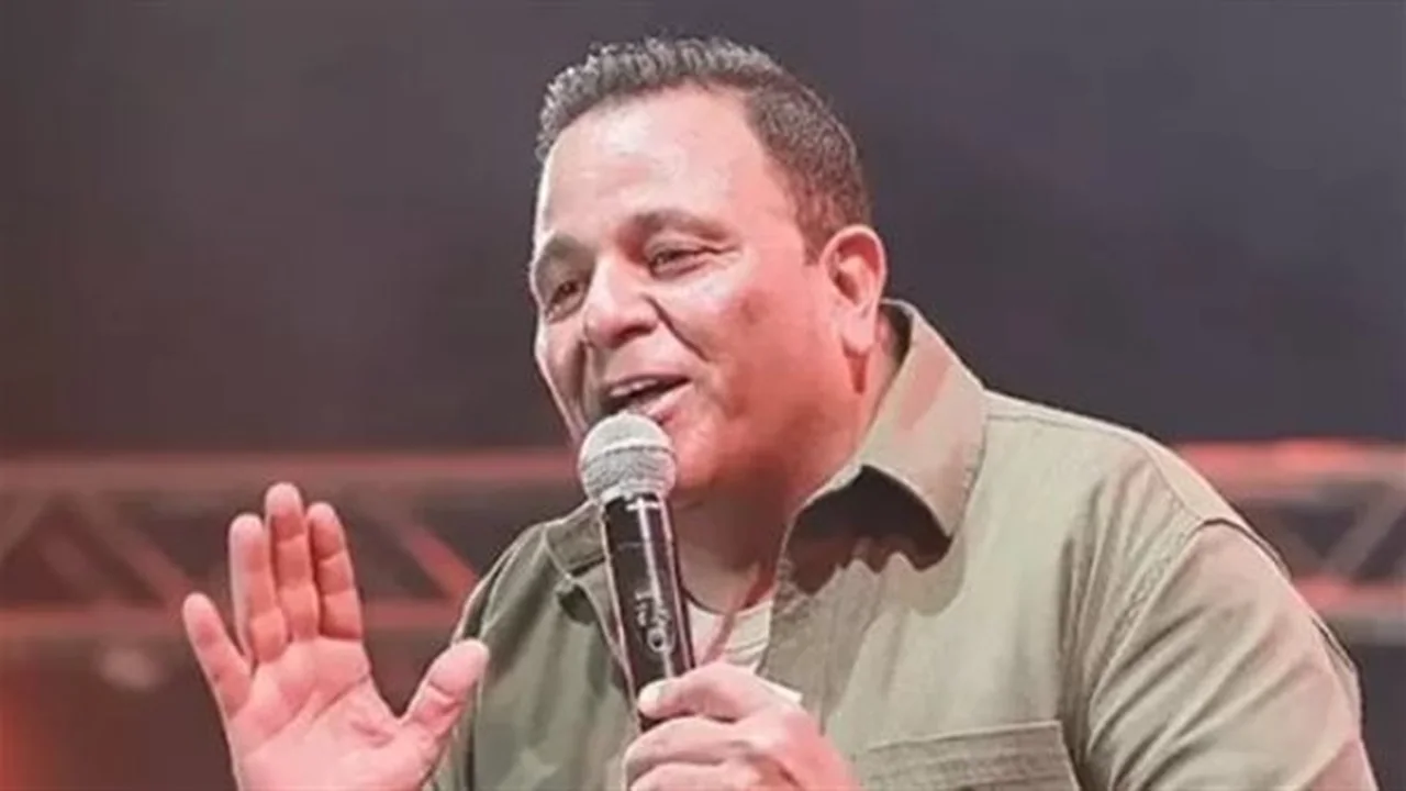 بصمة فنية خالدة.. محطات نجاح محمد فؤاد في مشوار الغناء والسينما المصرية